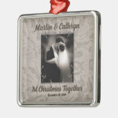 Just Married 1. Weihnachts Taupe Hochzeit Silbernes Ornament (Links)