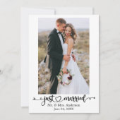 Just Married Calligraphy Heart Foto Wedding Ankündigung (Vorderseite)
