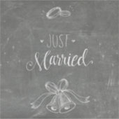 Just Married Chalkboard Hochzeiten Rings and Bells Aufkleber (Vorderseite)