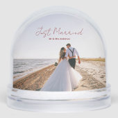 Just Married Christmas Greetings Customize Photo Schneekugeln (Vorderseite)