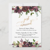 Just Married Deep Red Burgundy Floral Gold Script Einladung (Vorderseite)