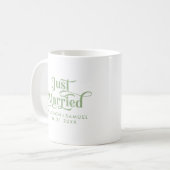 Just Married Elegansage Green Typografie Kaffeetasse (Vorderseite Links)