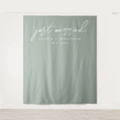 Just Married Elegant Calligraphy Wedding Backdrop Wandteppich (Vorderseite)
