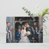 Just Married Elegante Script Foto Elopement Ankündigung (Stehend Vorderseite)