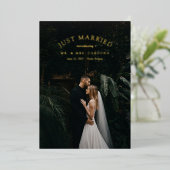 Just Married Elopement Hochzeitsankündigung Foto Folieneinladung (Stehend vorne)