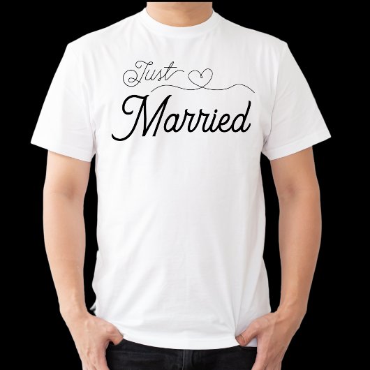 Just Married Extravagant Script Heart Newlywed T - T-Shirt