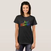 Just Married Gay Lesbian LGBT Wedding Rainbow LGBT T-Shirt (Vorne ganz)