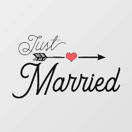 Just Married Heart Arrow Red Fensteraufkleber