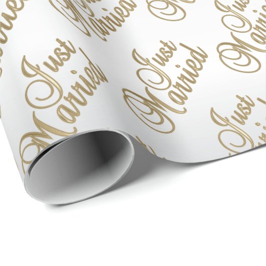 Just Married in Gold Script Schriftart - Hochzeit Geschenkpapier (Rolleneckpunkt)