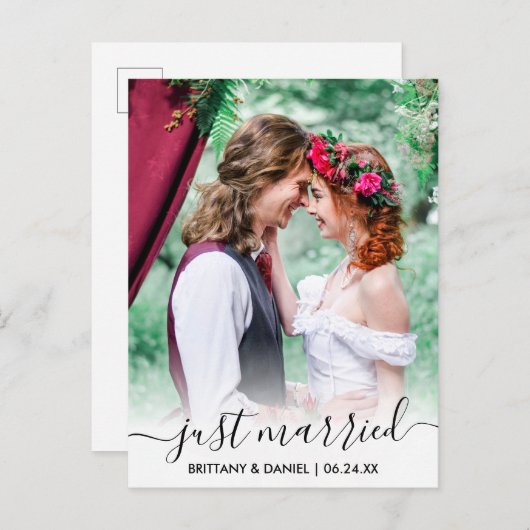 Just Married Modern trendy Script Overlay Postkarte (Vorne/Hinten)