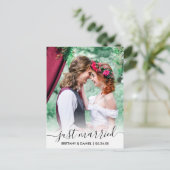 Just Married Modern trendy Script Overlay Postkarte (Stehend Vorderseite)
