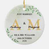 Just Married Monogram Names Mr. & Mrs. 2022 Keramik Ornament (Hinten)