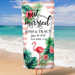 Just Married, Mr. & Mrs., Flitterwochen, Individue Strandtuch<br><div class="desc">Die Einführung der "Just Married" Mr. & Mrs. Beach Handtuch Set! Dieses elegante Set an individuellen Handtüchern eignet sich ideal für Ihre Hochzeitsreise oder als Brautparty. Jedes Handtuch enthält die Namen der Neuvermählten in einem fließenden Skript, zusammen mit dem Begriff "Just Married" in einem hübschen Schriftart. Diese Handtücher sind für...</div>