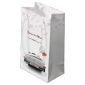 Just Married Oldtimer Car Geschenktasche Kleine Geschenktüte (Rückseite Schrägansicht)