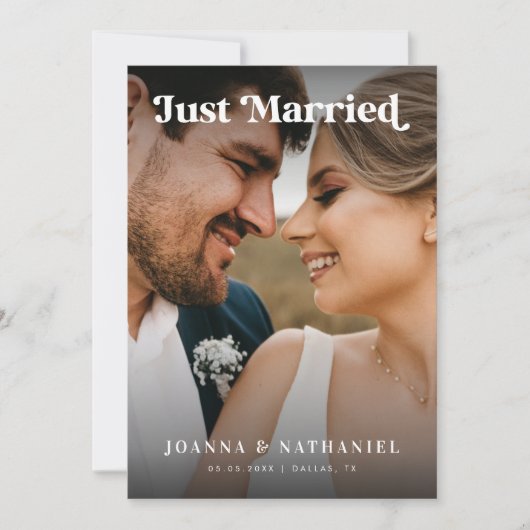 Just Married Retro Script Ehe Ankündigung (Vorderseite)