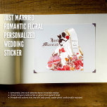 Just Married Romantic Floral Personalisiert Hochze Aufkleber<br><div class="desc">Feiern Sie Ihren besonderen Tag mit unserem Personalisierten romantischen Blumensticker "Just Married". Dieser Aufkleber mit einer wunderschönen Silhouette eines frisch vermählten Ehepaares, umgeben von lebhaften Blumenmotiven, ist ideal, um Gastgeschenke Hochzeiten, Einladungen und Dankeschön-Noten eine persönliche Touch hinzuzufügen. Passen Sie es mit Ihren Namen und dem Hochzeitsdatum an, um einen unvergesslichen...</div>