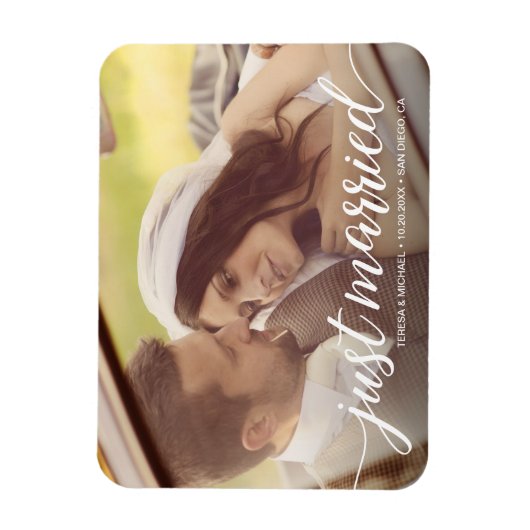 Just Married Script Overlay Custom Wedding Foto Magnet (Vertikal)