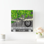 Just Married Wedding Announcement Wall Clock Quadratische Wanduhr (Zuhause)