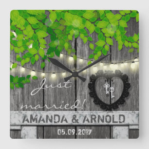 Just Married Wedding Announcement Wall Clock Quadratische Wanduhr
