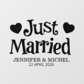 Just Married Wedding Car Window Cling with Hearts Fensteraufkleber (Blatt)