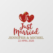 Just Married Wedding Car Window Cling with Hearts Fensteraufkleber (Blatt)