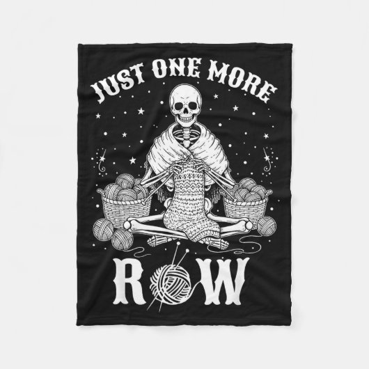 Just One More Row Crochet Skeleton Crocheting Knit Fleecedecke (Vorderseite)