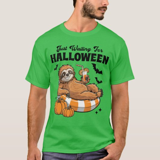 Just Waiting For Halloween Cute Lazy Sloth Hallowe T-Shirt (Vorderseite)