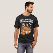 Just Waiting For Halloween Cute Lazy Sloth Hallowe T-Shirt (Vorne ganz)