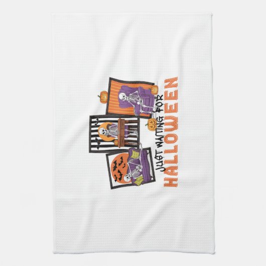 Just Waiting Halloween Fall Vibes Geschirrtuch (Vertikal)