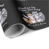 Justice for P-Nut and Fred Memorial Design Cute  Geschenkpapier (Rolleneckpunkt)