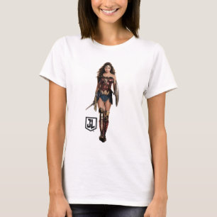 Justice League   Wonder Woman auf dem Schlachtfeld T-Shirt
