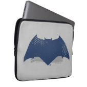 Justizielle Liga | Brush & Halftone Batman Symbol Laptopschutzhülle (Vorne Rechts)