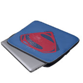 Justizielle Liga | Brush & Halftone Superman Symbo Laptopschutzhülle (Vorne Knopf)