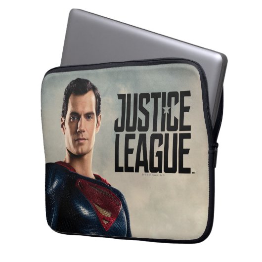 Justizielle Liga | Superman auf Schlachtfeld Laptopschutzhülle (Vorderseite Links)