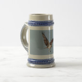 Juvenile Osprey im Flugzeug Bierglas (Vorderseite Links)