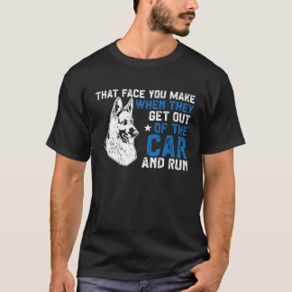 K9 Polizei Hund Blue Line steigt aus dem Auto K9 P T-Shirt