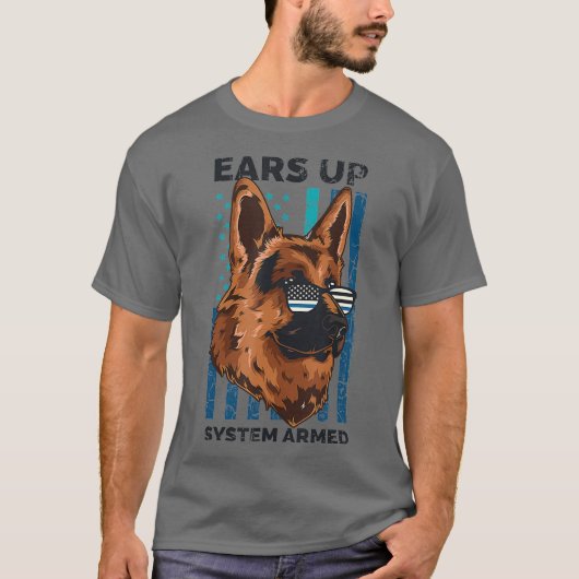 K9 Polizeichef - Amerikanische Flagge - System T-Shirt (Vorderseite)