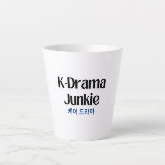K Drama Junkie Latte Tasse (Vorderseite)