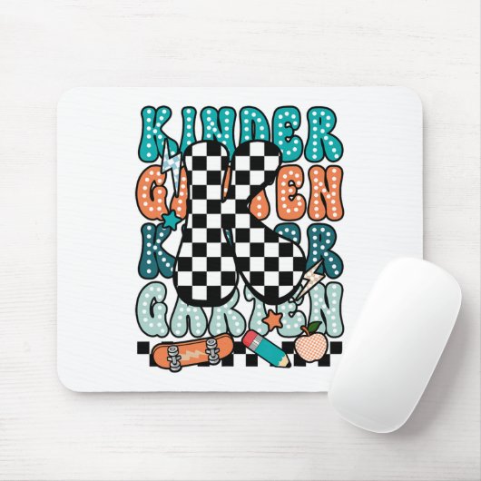 K Kindergarten Teacher Checkered Back To School Ki Mousepad (Mit Mouse)