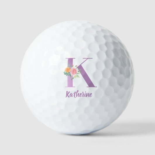 K Monogramm Lila Blumenfarbe Personalisiert Golfball (Vorderseite)