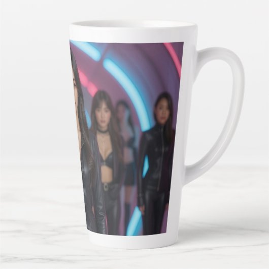 K-POP MILCHTASSE (Rechts)