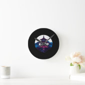 K-POP RUNDE WANDUHR (Zuhause)