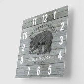Kabinenhaus Familienname Black Bar Gray Wood Quadratische Wanduhr (Winkel)