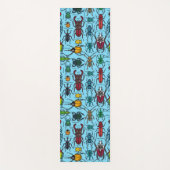 Käfer auf blau yogamatte (Vorderseite)