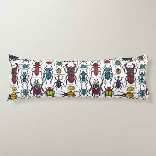 Käfer auf weiß seitenschläferkissen (Vorderseite)