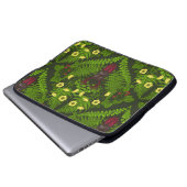 Käfer und Farne, grüne Blätter Laptopschutzhülle (Vorne Knopf)