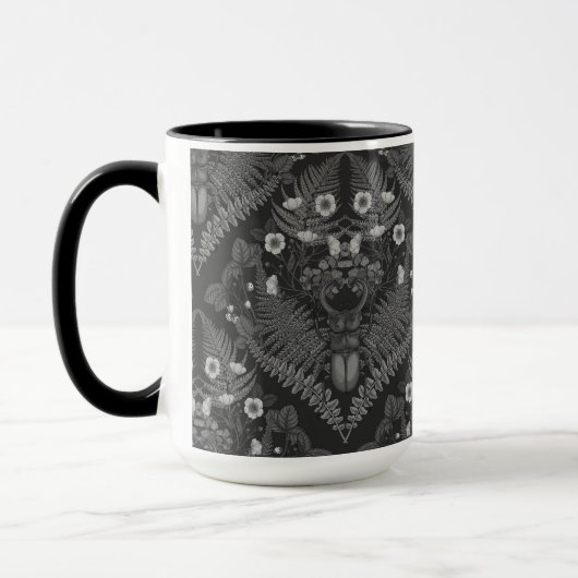 Käfer und Farne, schwarz-weiß Tasse (Links)