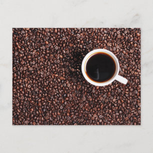 Kaffebohnen mit Kaffeetasse Postkarte
