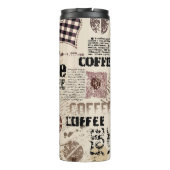 Kaffee. Abstraktes Kaffeemuster auf braunem Hinter Thermosbecher (Rückseite)