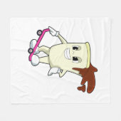 Kaffee als Skater mit Skateboard Fleecedecke (Vorderseite (Horizontal))